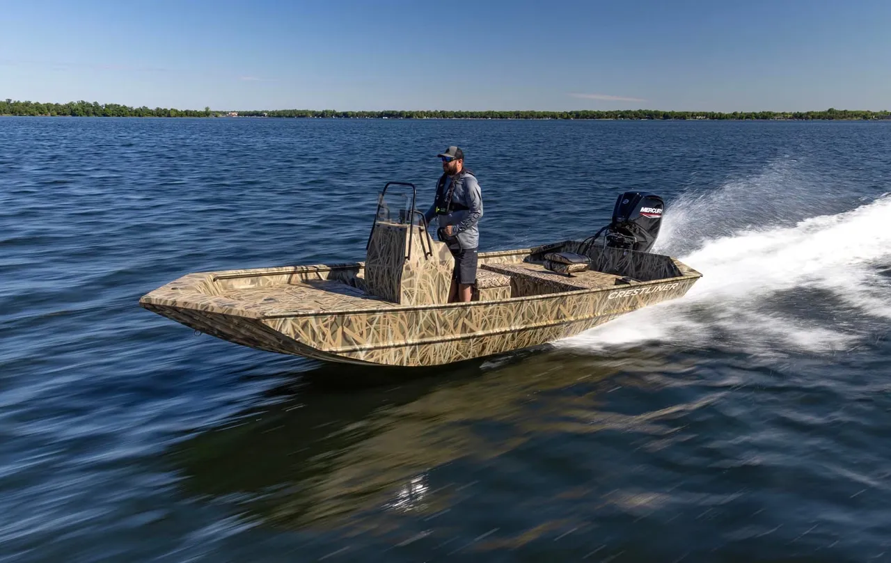 2026 Crestliner 1870 Retriever FCC (photo 14)