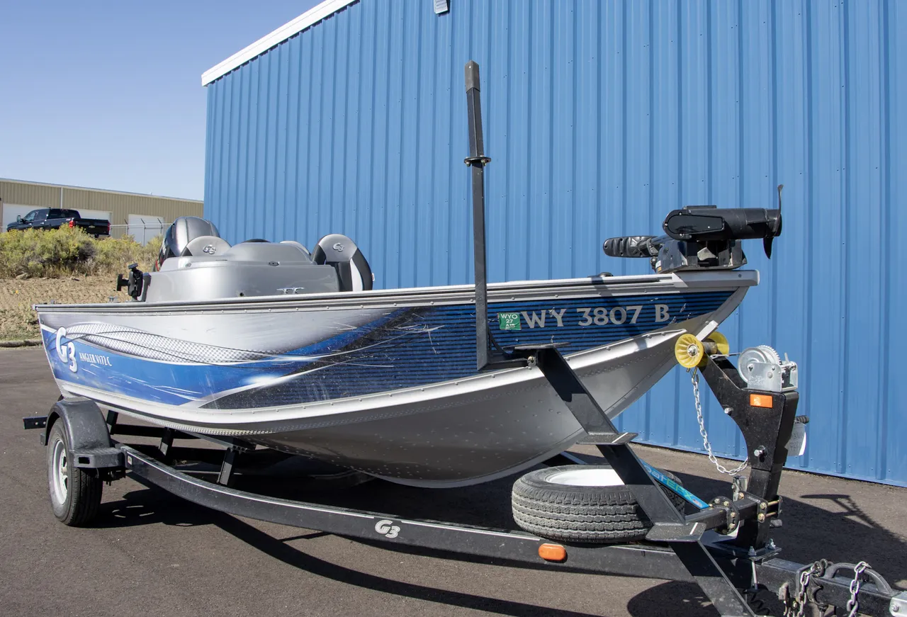 2016 G3 Angler V172 C (photo 2)