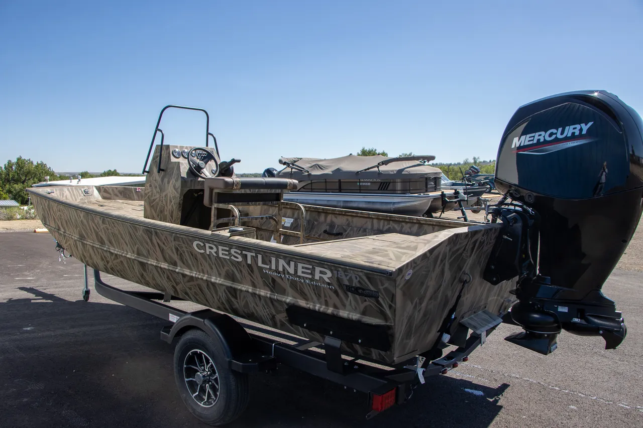 2026 Crestliner 1870 Retriever FCC (photo 4)